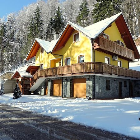 Apartments Gatej Церкно Экстерьер фото